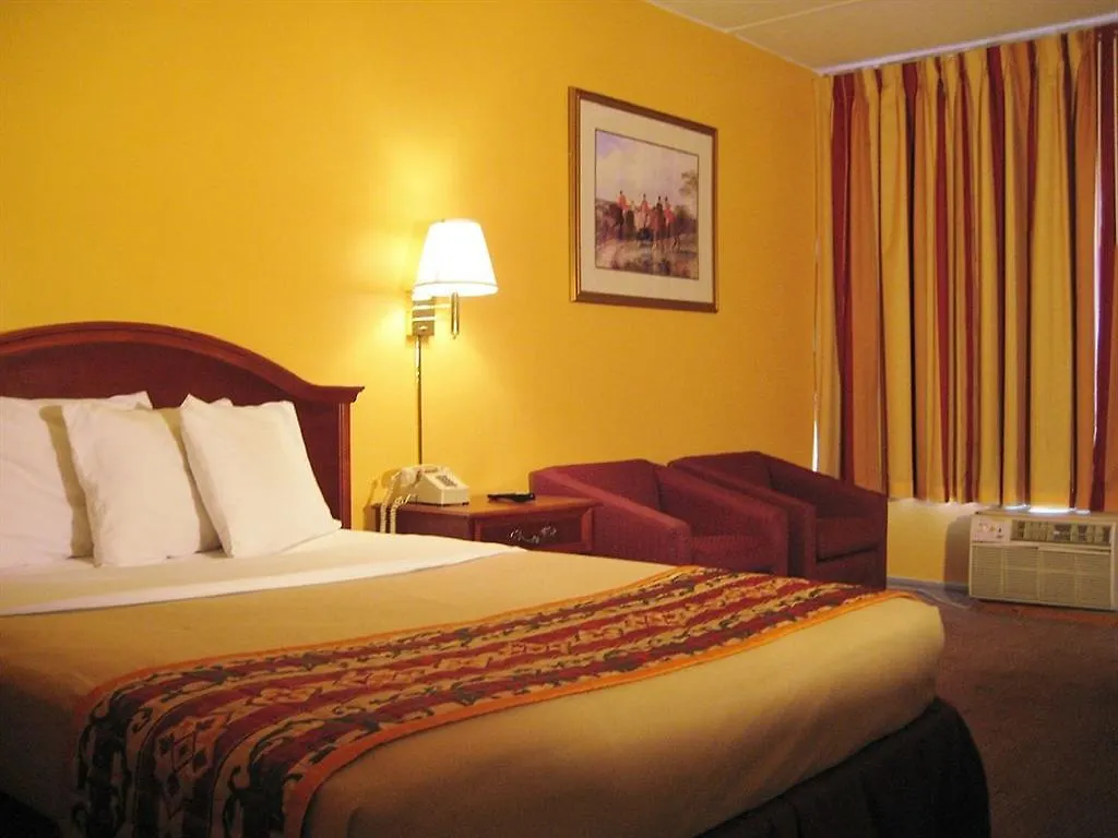 Charlotte Express Inn 2*,  United States